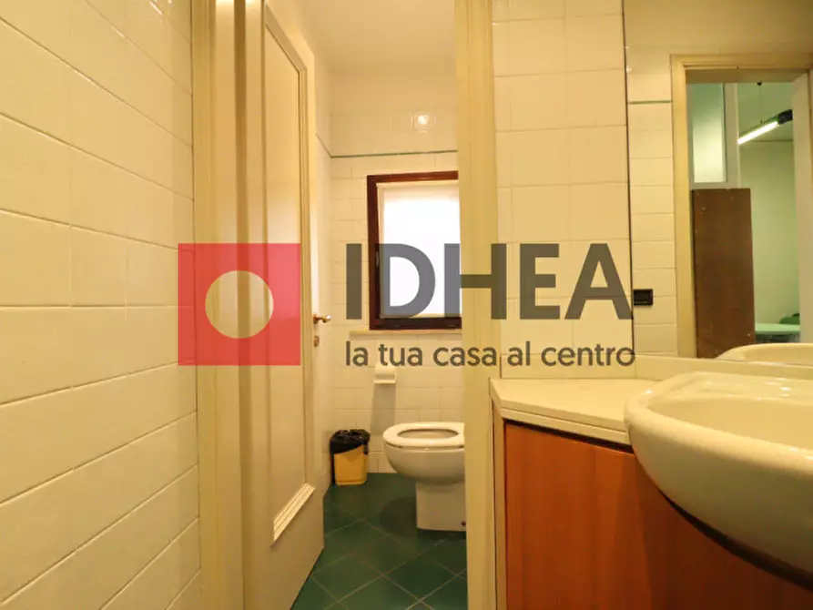 Immagine 17 di Negozio in affitto  in Piazza aldo moro a Villorba