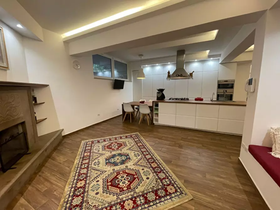 Immagine 36 di Appartamento in vendita  in via matteotti a Milazzo