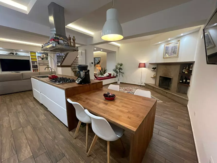 Immagine 37 di Appartamento in vendita  in via matteotti a Milazzo