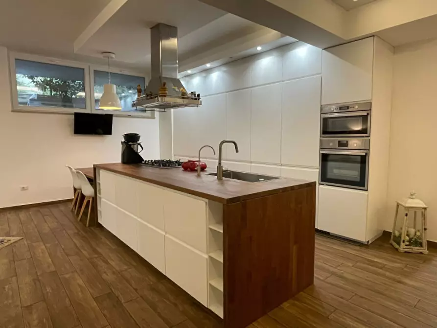 Immagine 39 di Appartamento in vendita  in via matteotti a Milazzo