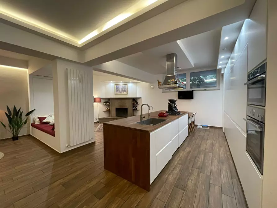 Immagine 40 di Appartamento in vendita  in via matteotti a Milazzo