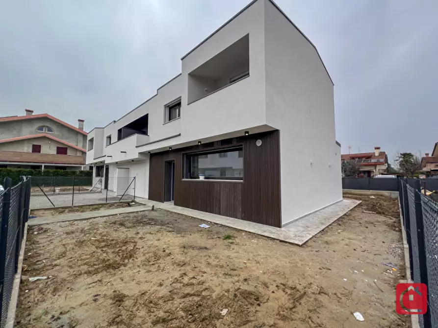 Immagine 2 di Casa bifamiliare in vendita  in Via C. A. Dalla Chiesa a Saonara