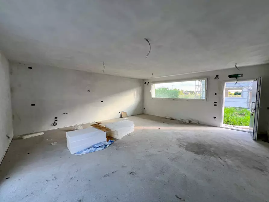 Immagine 10 di Casa bifamiliare in vendita  in Via C. A. Dalla Chiesa a Saonara