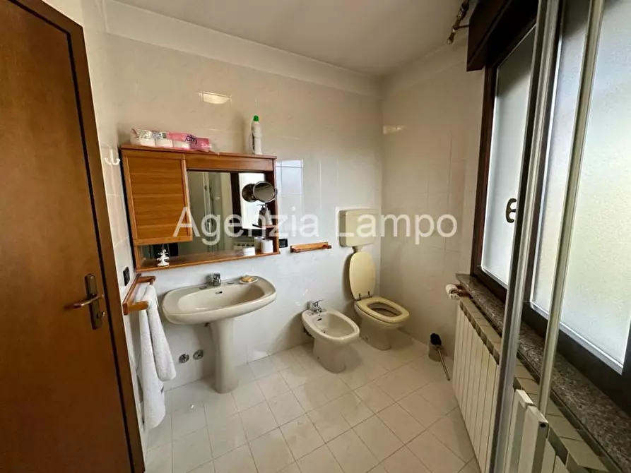 Immagine 7 di Villa in vendita  in Via de Gasperi a Eraclea