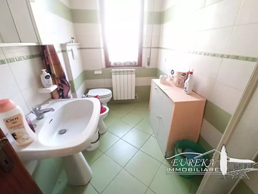 Immagine 33 di Casa indipendente in vendita  in via roma 152 a Castiglione Del Lago