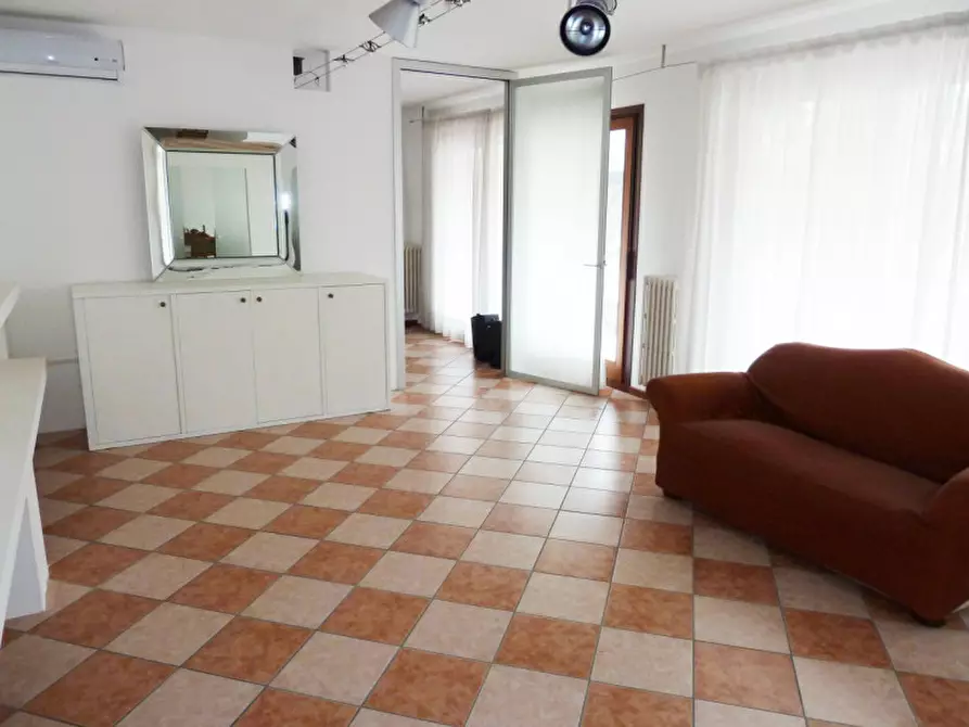 Immagine 4 di Ufficio in affitto  a Vigonza