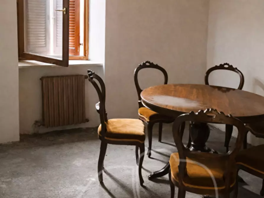 Immagine 5 di Palazzo in vendita  a Bronzolo .Branzoll.