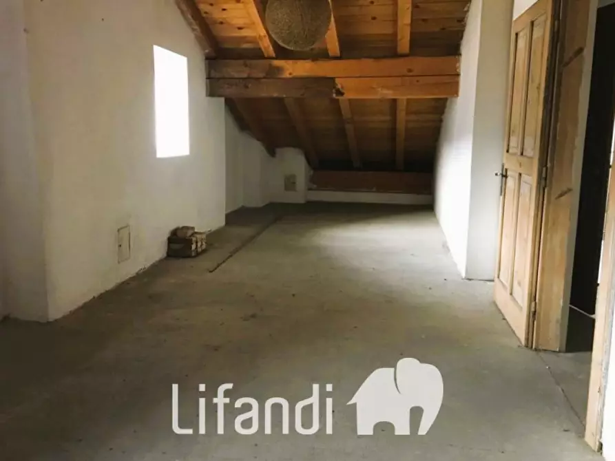 Immagine 6 di Palazzo in vendita  a Bronzolo .Branzoll.