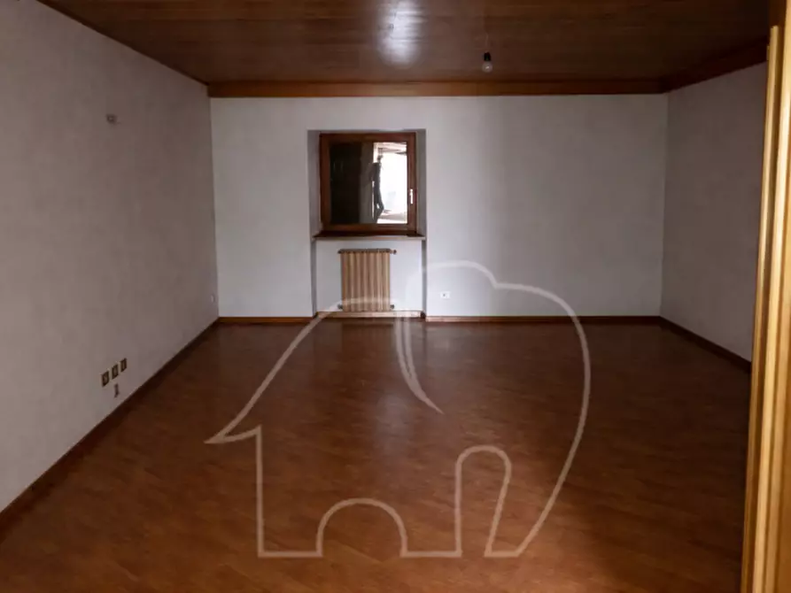 Immagine 9 di Palazzo in vendita  a Bronzolo .Branzoll.