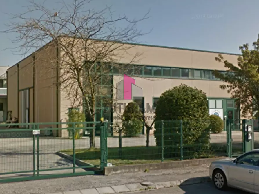 Immagine 1 di Capannone industriale in vendita  in VIA DEL COMMERCIO a Montegrotto Terme