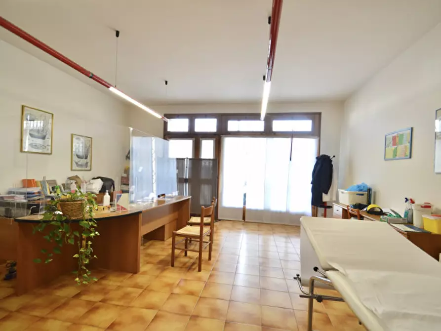 Immagine 4 di Ufficio in affitto  in via G. Marconi, 2 a Colceresa