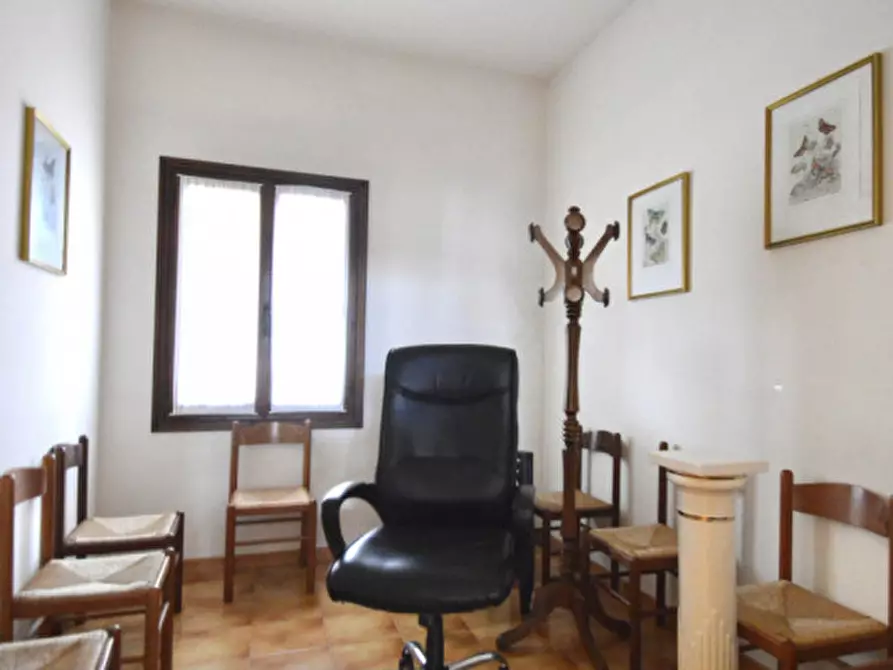 Immagine 6 di Ufficio in affitto  in via G. Marconi, 2 a Colceresa