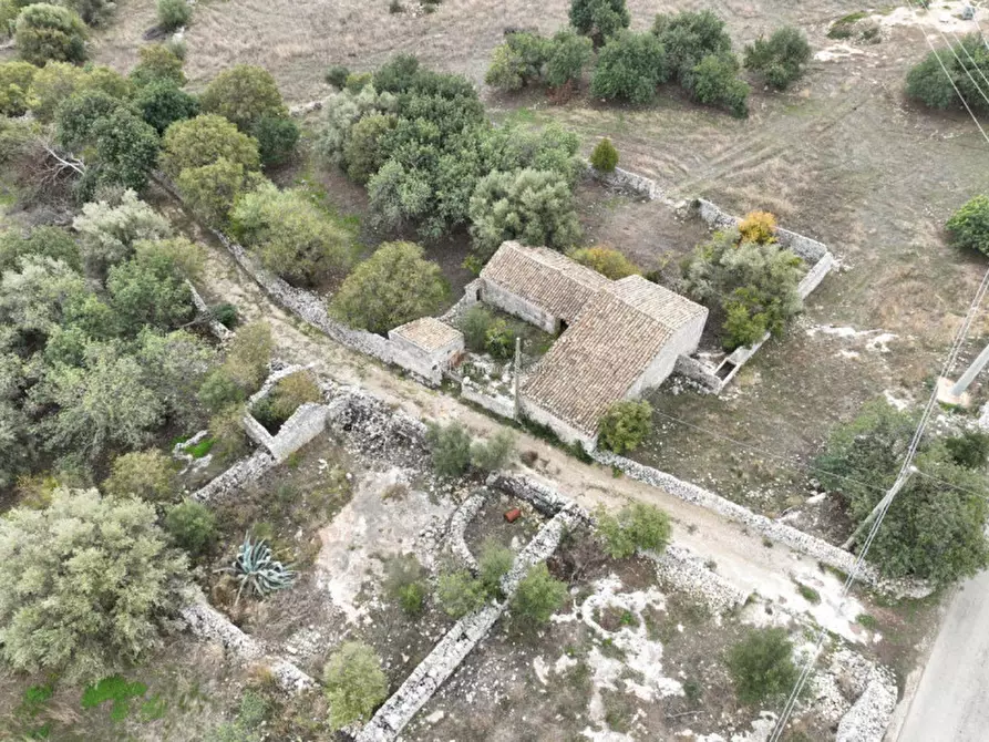 Immagine 1 di Casa indipendente in vendita  in Contrada Busita a Modica