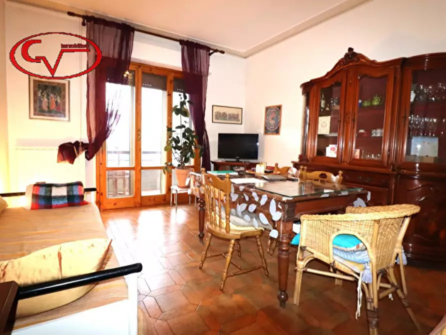 Immagine 3 di Appartamento in vendita  in via 24 maggio a Montevarchi