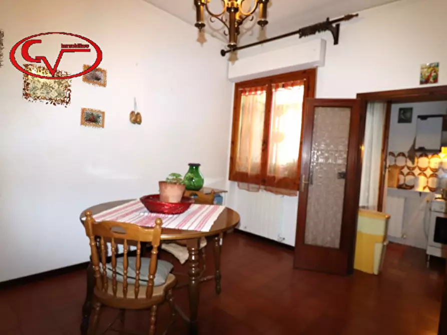 Immagine 5 di Appartamento in vendita  in via 24 maggio a Montevarchi