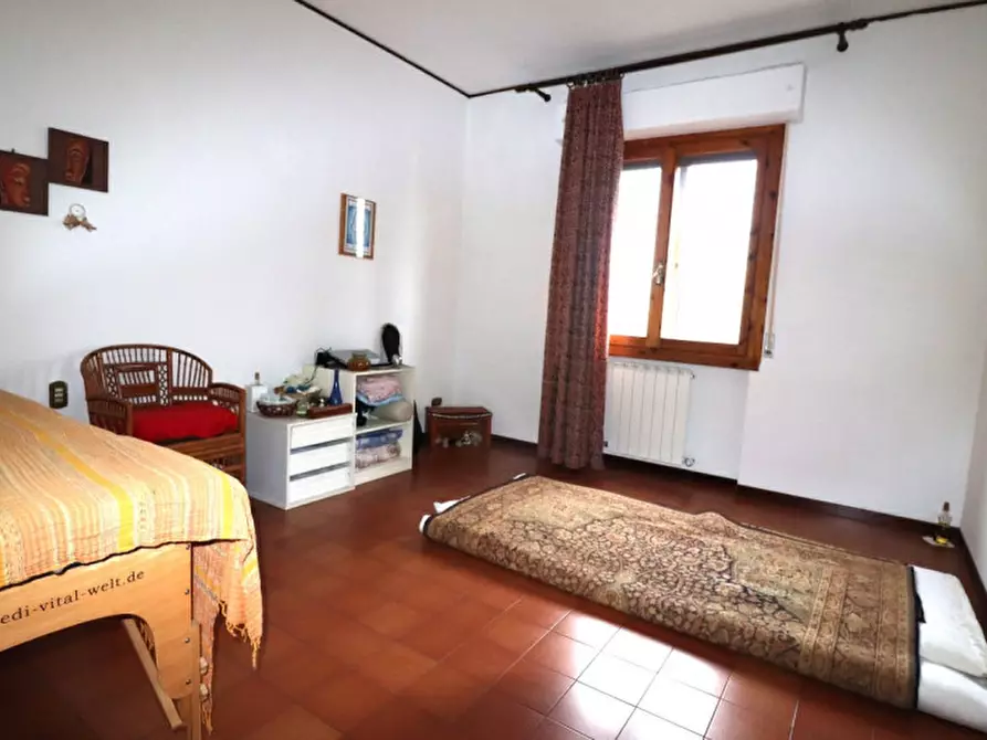 Immagine 19 di Appartamento in vendita  in via 24 maggio a Montevarchi