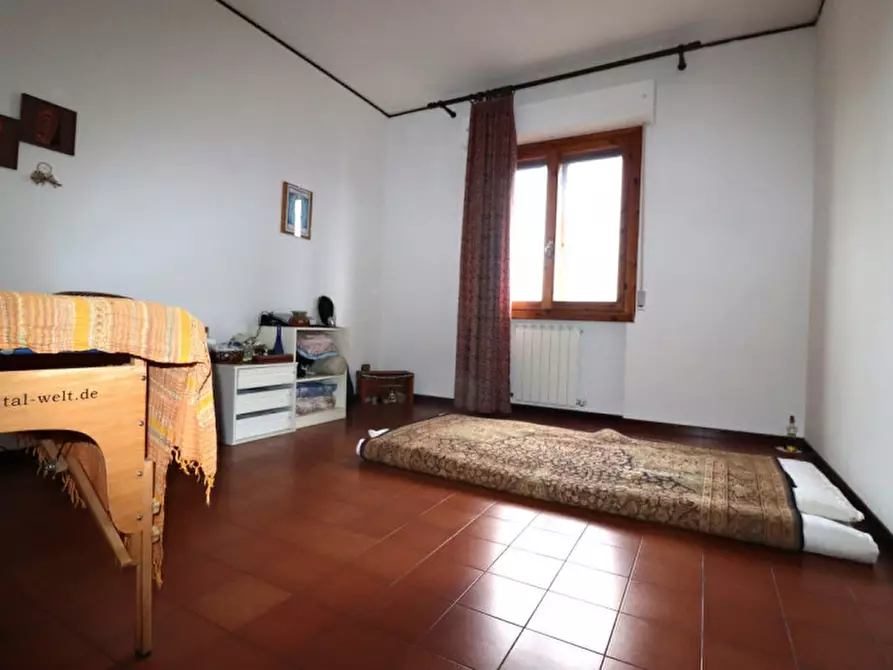 Immagine 21 di Appartamento in vendita  in via 24 maggio a Montevarchi