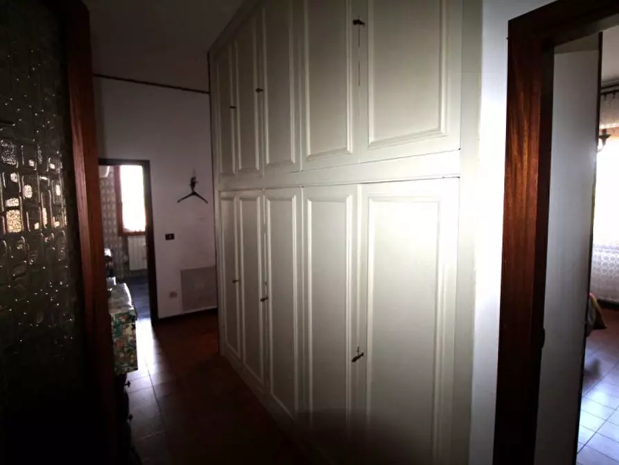 Immagine 31 di Appartamento in vendita  in via 24 maggio a Montevarchi