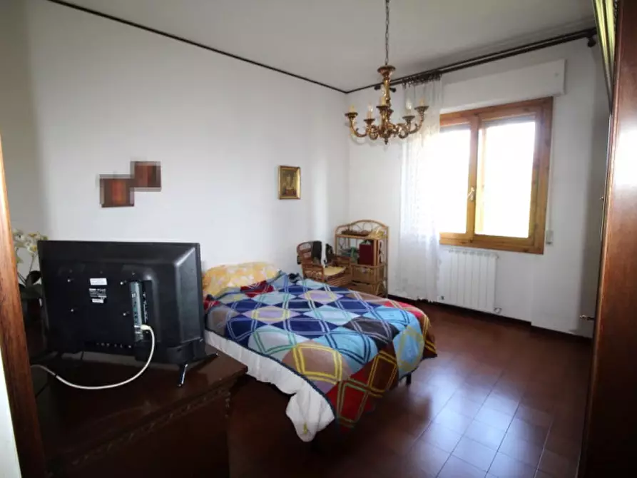 Immagine 32 di Appartamento in vendita  in via 24 maggio a Montevarchi