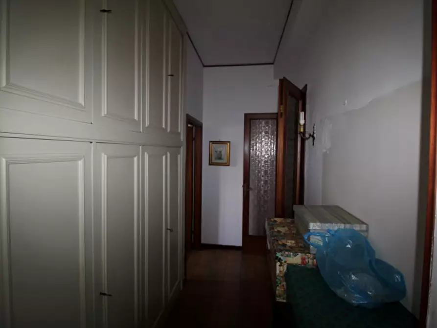 Immagine 38 di Appartamento in vendita  in via 24 maggio a Montevarchi