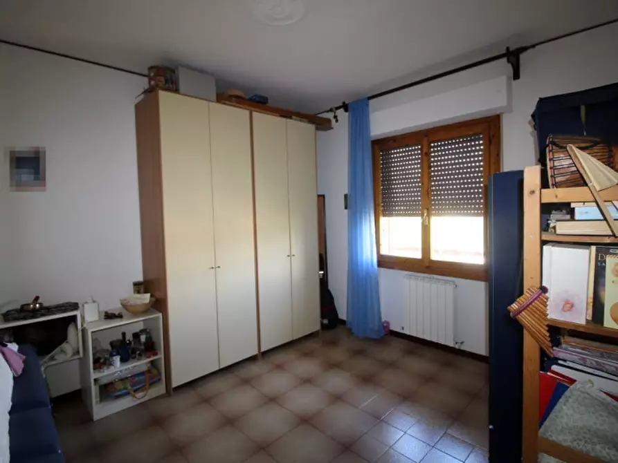 Immagine 39 di Appartamento in vendita  in via 24 maggio a Montevarchi