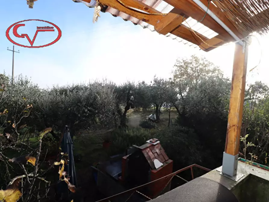 Immagine 15 di Rustico / casale in vendita  in via dei colli a Cavriglia