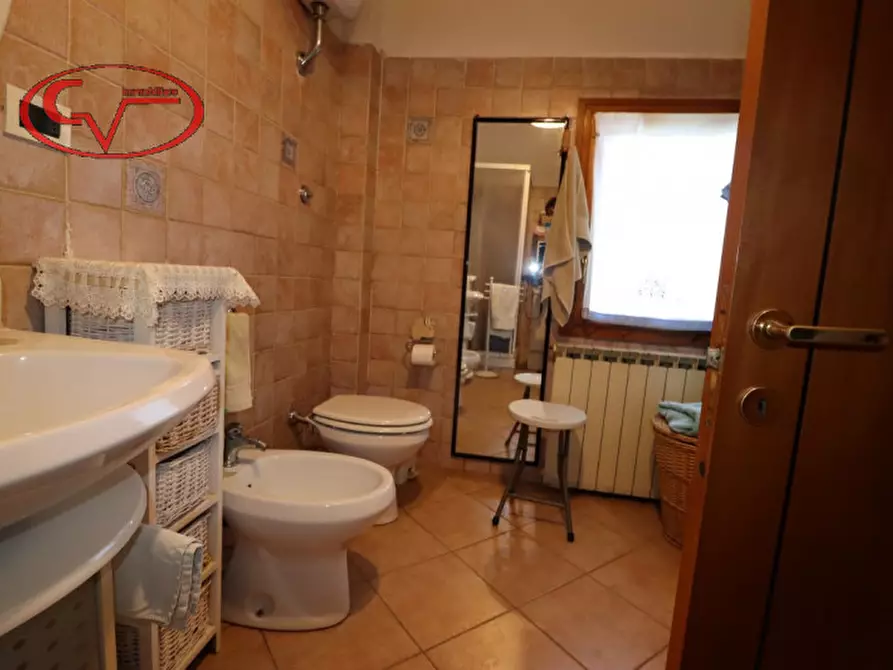 Immagine 24 di Rustico / casale in vendita  in via dei colli a Cavriglia