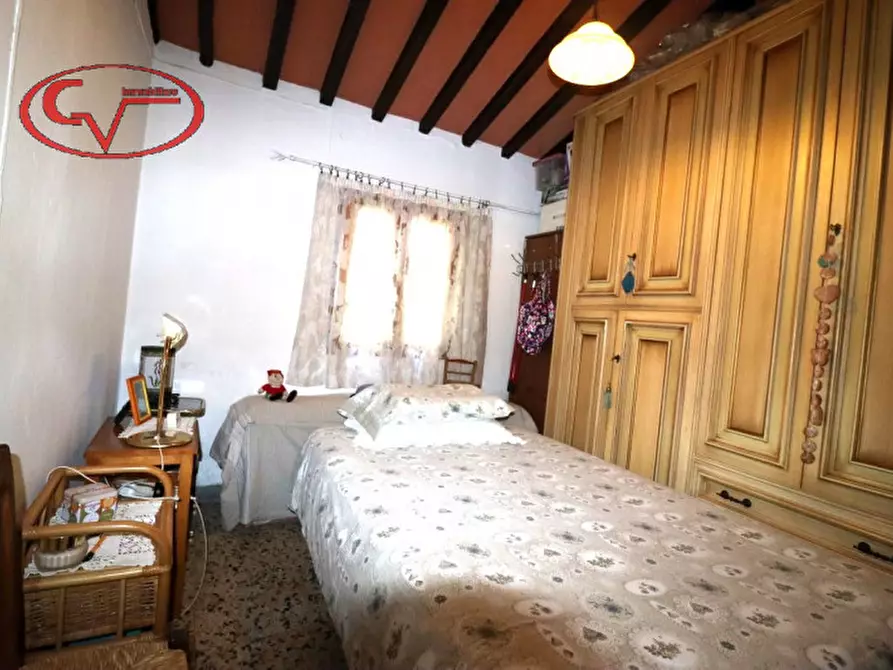 Immagine 26 di Rustico / casale in vendita  in via dei colli a Cavriglia