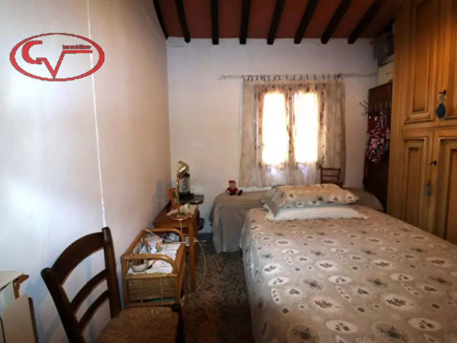 Immagine 27 di Rustico / casale in vendita  in via dei colli a Cavriglia