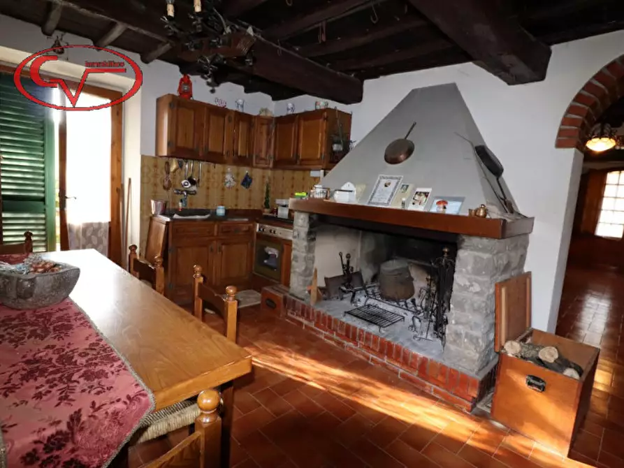 Immagine 32 di Rustico / casale in vendita  in via dei colli a Cavriglia