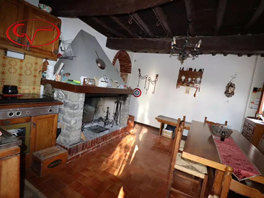 Immagine 33 di Rustico / casale in vendita  in via dei colli a Cavriglia