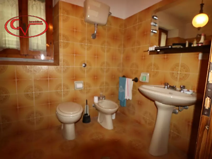 Immagine 35 di Rustico / casale in vendita  in via dei colli a Cavriglia