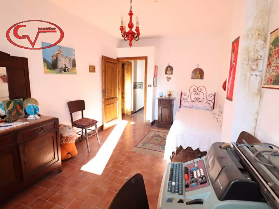 Immagine 41 di Rustico / casale in vendita  in via dei colli a Cavriglia