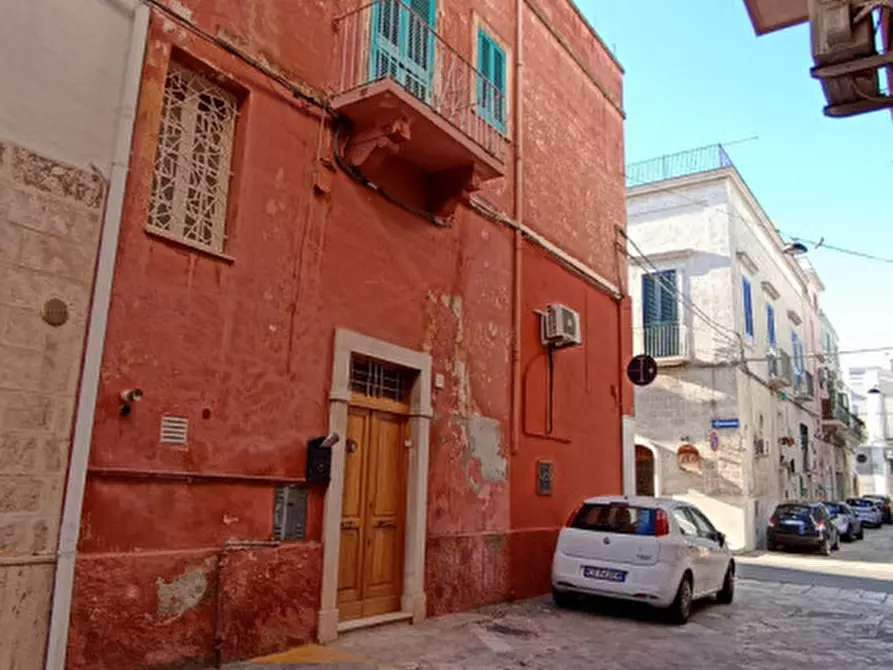 Immagine 6 di Palazzo in vendita  in LAPER a Fasano