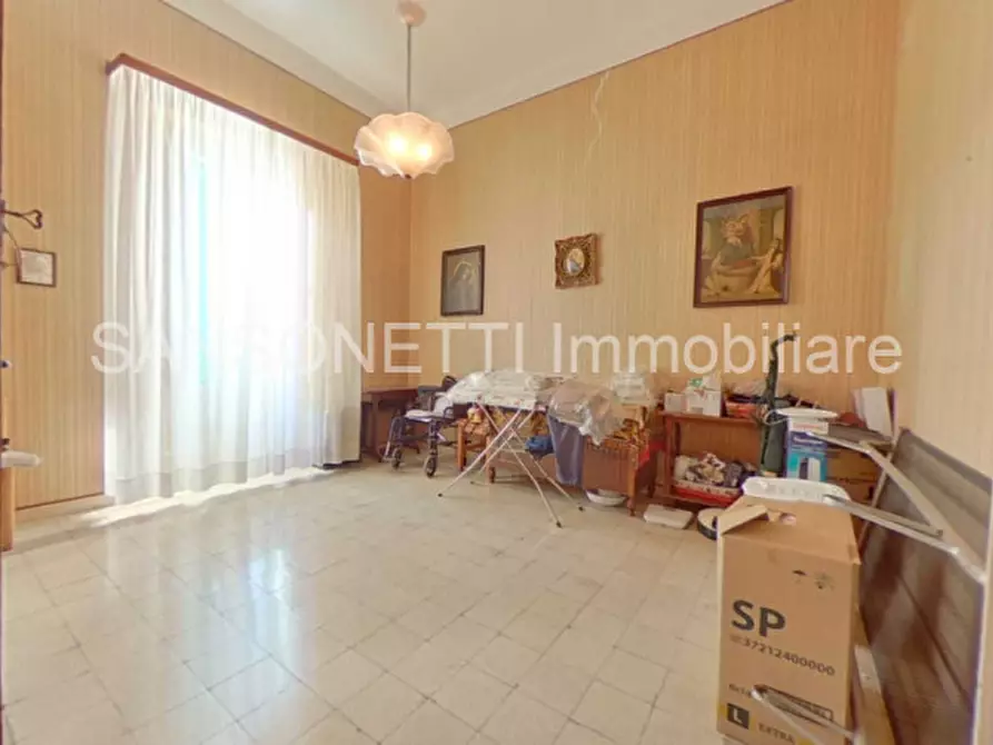 Immagine 26 di Palazzo in vendita  in LAPER a Fasano