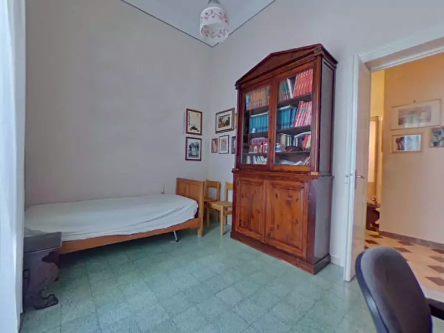 Immagine 31 di Palazzo in vendita  in LAPER a Fasano