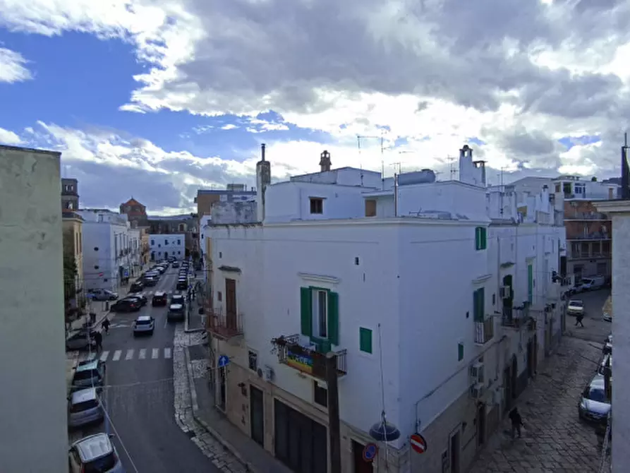 Immagine 44 di Palazzo in vendita  in LAPER a Fasano