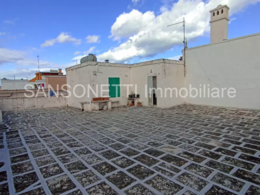 Immagine 45 di Palazzo in vendita  in LAPER a Fasano