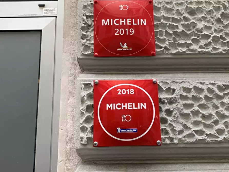 Immagine 75 di Negozio in vendita  in Via De Rittmeyer 14 a Trieste