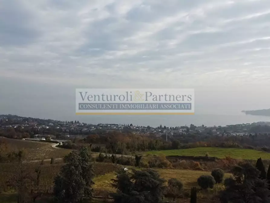 Immagine 1 di Terreno in vendita  in Via Giovanni Battista Vighenzi a Padenghe Sul Garda