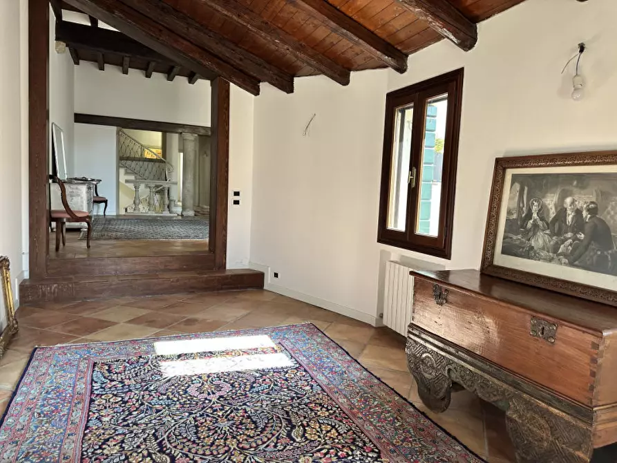 Immagine 4 di Appartamento in vendita  in via cesare battisti a Padova