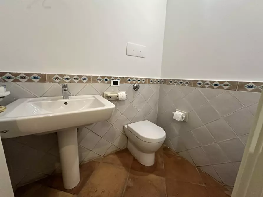 Immagine 15 di Appartamento in vendita  in via cesare battisti a Padova