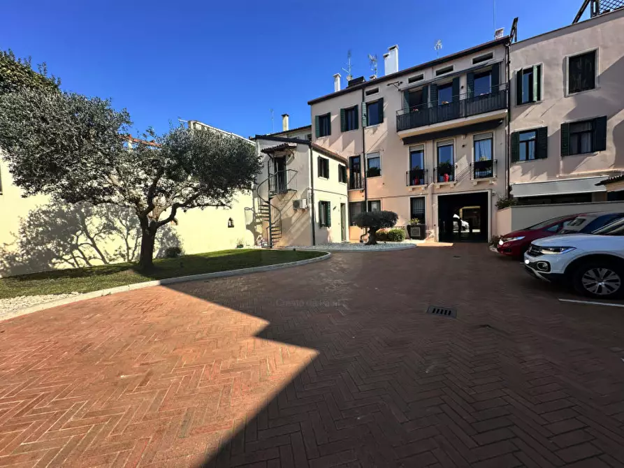 Immagine 16 di Appartamento in vendita  in via cesare battisti a Padova