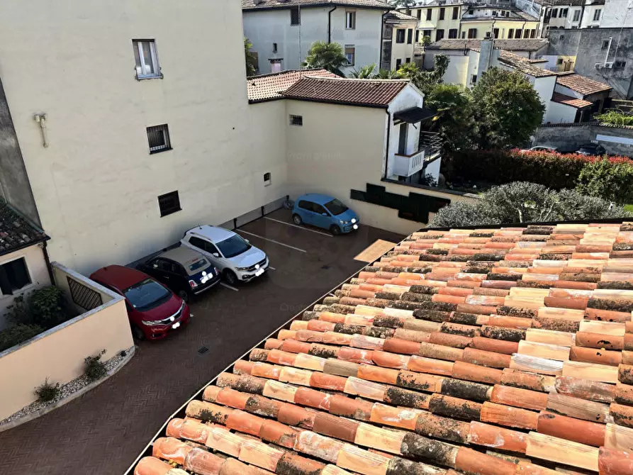 Immagine 18 di Appartamento in vendita  in via cesare battisti a Padova