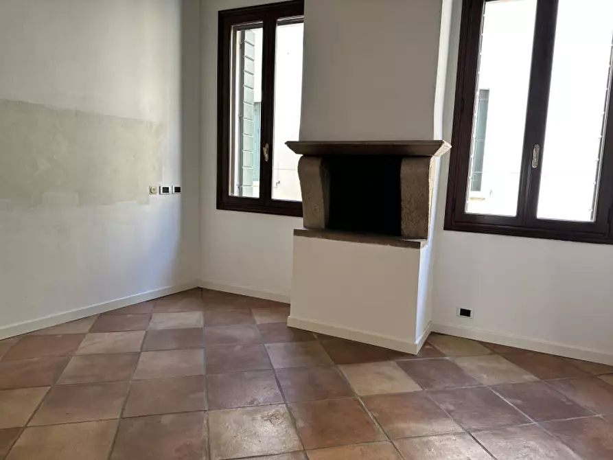 Immagine 22 di Appartamento in vendita  in via cesare battisti a Padova