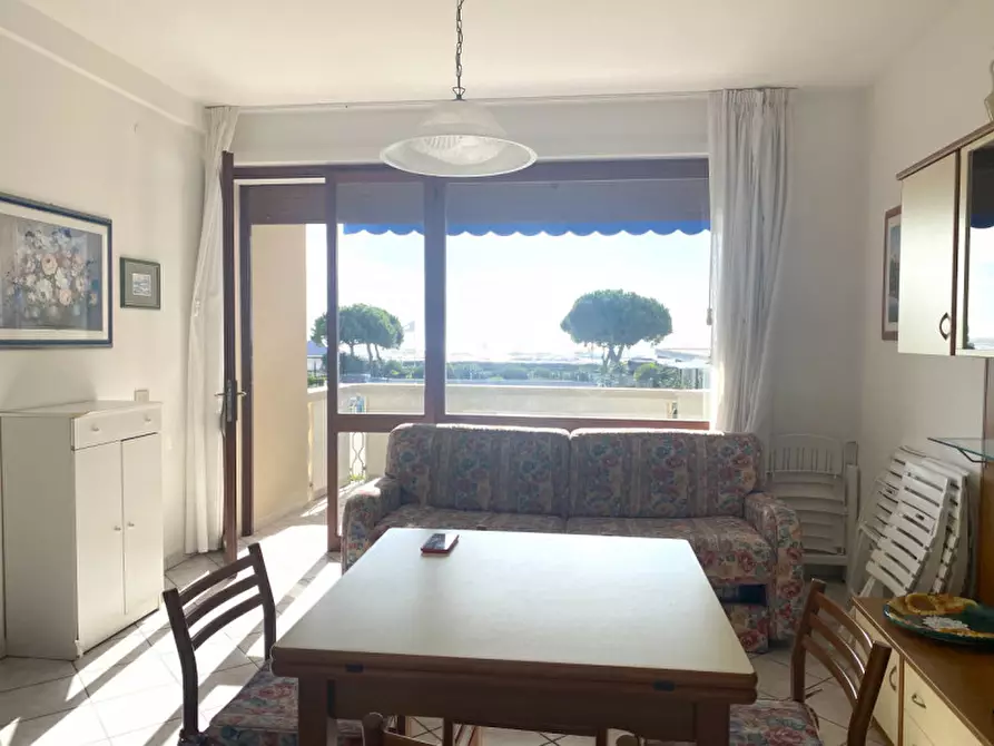 Immagine 1 di Appartamento in vendita  in VIA VITTORIO VENETO 71 a Jesolo