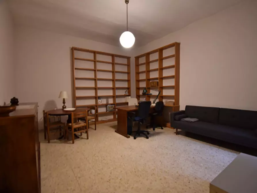 Immagine 5 di Appartamento in affitto  in via goffredo mameli a Roma