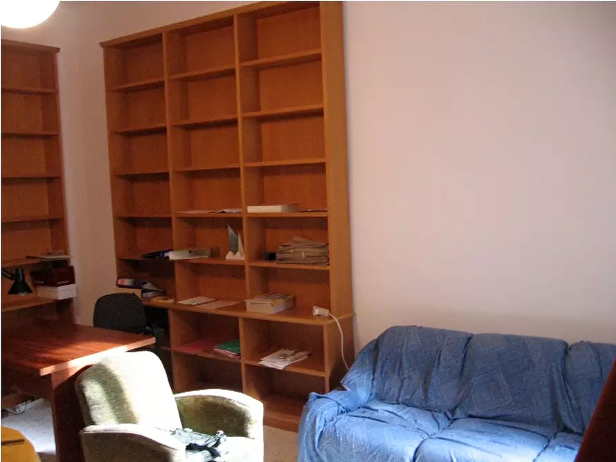 Immagine 6 di Appartamento in affitto  in via goffredo mameli a Roma