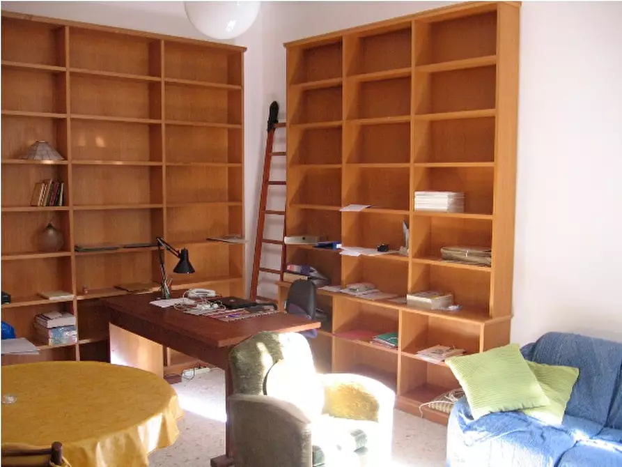 Immagine 7 di Appartamento in affitto  in via goffredo mameli a Roma