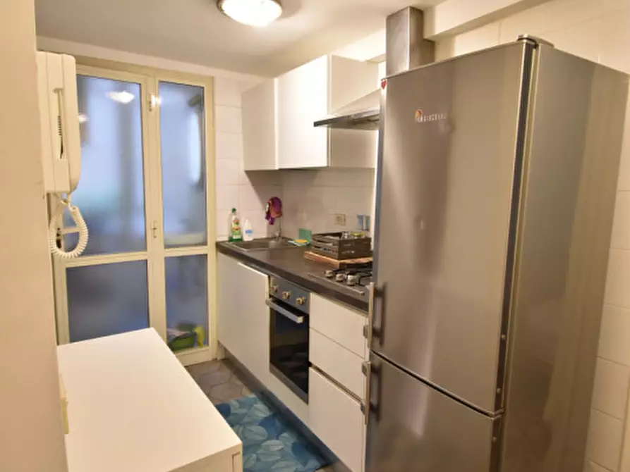 Immagine 11 di Appartamento in affitto  in via goffredo mameli a Roma